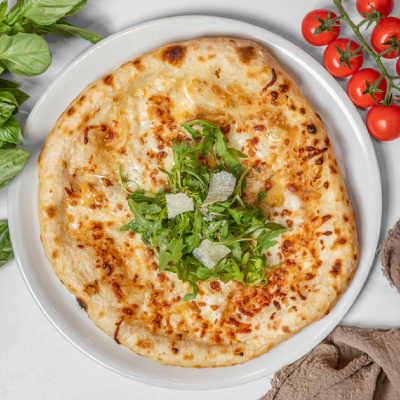 Deluxe Garlic Quattro Formaggio Pizza